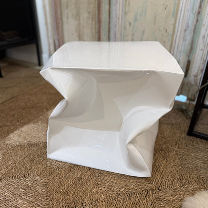 Écrasé Table