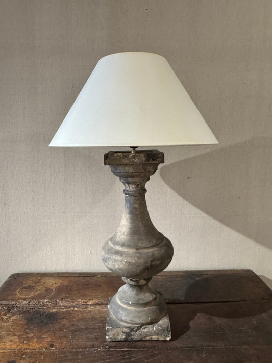 Bastide Lamp