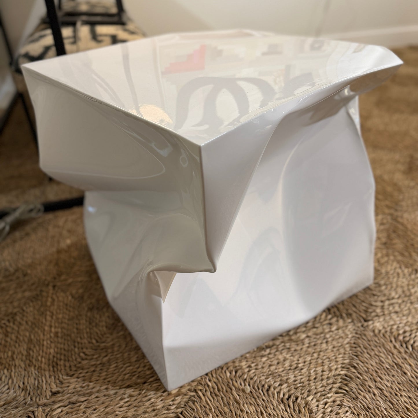 Écrasé Table